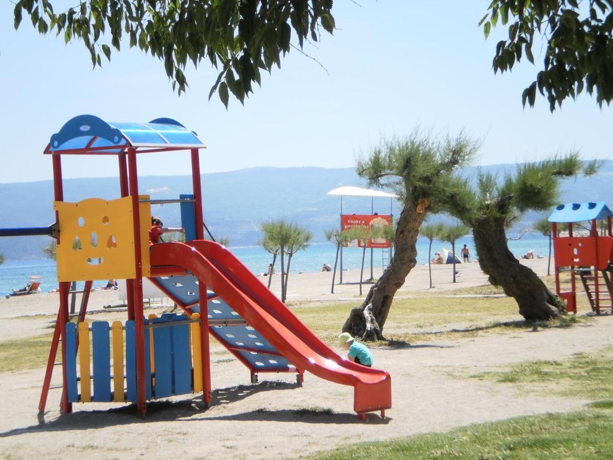 Apartment Lana Omiš Eksteriør bilde